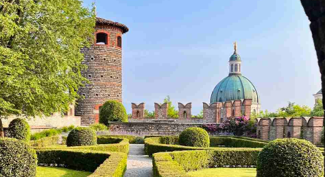 Appuntamento in Giardino: cultura e relax in castello